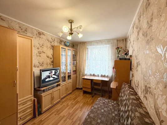 Продам трехкомнатную (3-комн.) квартиру, Архитектора Власова ул, 17к1, Москва г