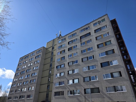 Продам комнату в 13-комн. квартире, Горняков пр-кт, 2Г, Костомукша г