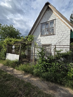 Продам дачу, Роз б-р, 27, Волгодонск г, 0 км от города