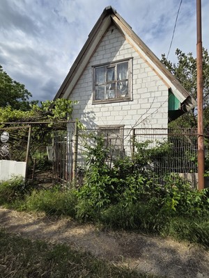 Продам дачу, Роз б-р, 27, Волгодонск г, 0 км от города