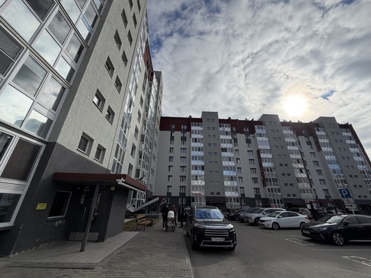 Продам однокомнатную (1-комн.) квартиру, Самаровская ул, 6к1, Ханты-Мансийск г
