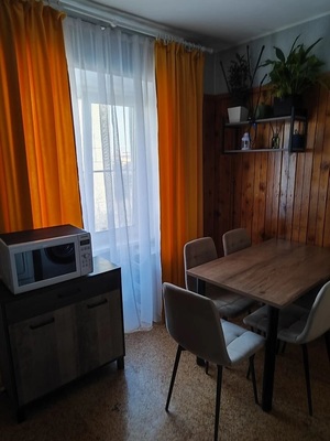Продам двухкомнатную (2-комн.) квартиру, Горбунова ул, 17 к2, Москва г