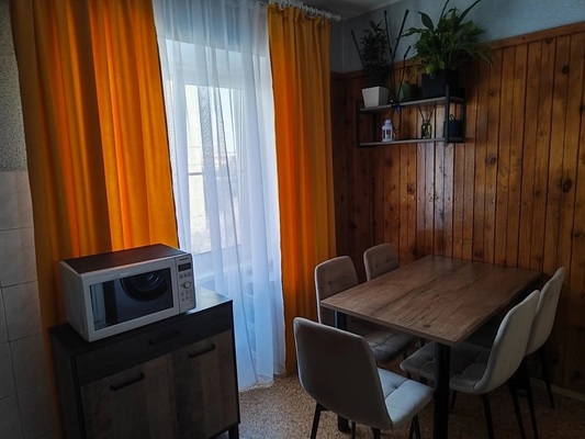 Продам двухкомнатную (2-комн.) квартиру, Горбунова ул, 17 к2, Москва г