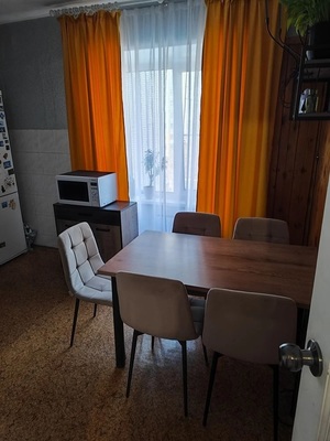 Продам двухкомнатную (2-комн.) квартиру, Горбунова ул, 17 к2, Москва г