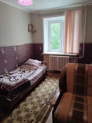 Сдам двухкомнатную (2-комн.) квартиру, Санаторная ул, 2, Алексин г