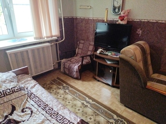 Сдам двухкомнатную (2-комн.) квартиру, Санаторная ул, 2, Алексин г