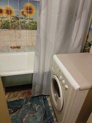 Сдам двухкомнатную (2-комн.) квартиру, Санаторная ул, 2, Алексин г