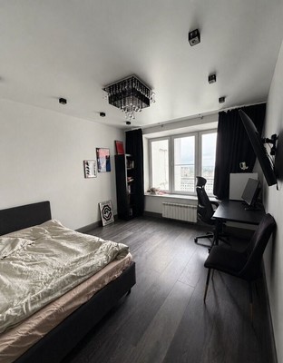 Продам трехкомнатную (3-комн.) квартиру, Угрешская ул, 32, Дзержинский г