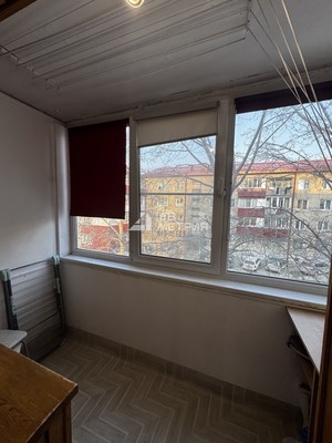 Продам двухкомнатную (2-комн.) квартиру, Железнодорожная ул, 81а, Южно-Сахалинск г
