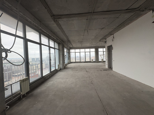 Продам многокомнатную квартиру, Петербургская ул, 65а, Казань г