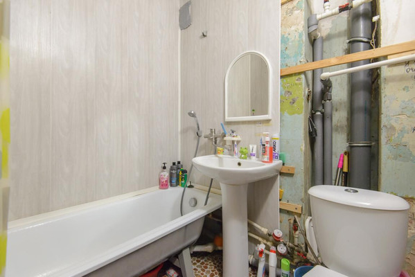 Продам двухкомнатную (2-комн.) квартиру, Стачки пр-кт, 182/2, Ростов-на-Дону г