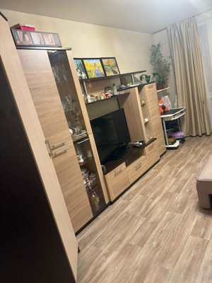 Продам трехкомнатную (3-комн.) квартиру, Искровский пр-кт, 26, Санкт-Петербург г