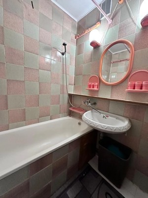 Продам двухкомнатную (2-комн.) квартиру, Заря ул, 5а, Казань г