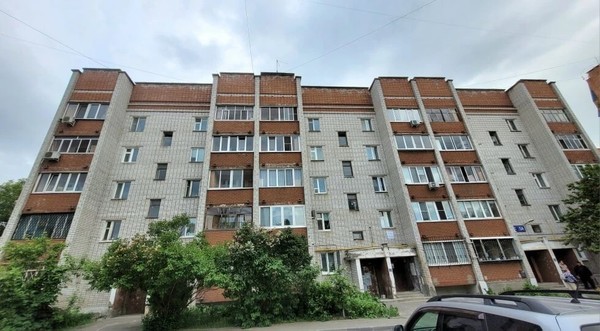 Продам двухкомнатную (2-комн.) квартиру, Заря ул, 5а, Казань г