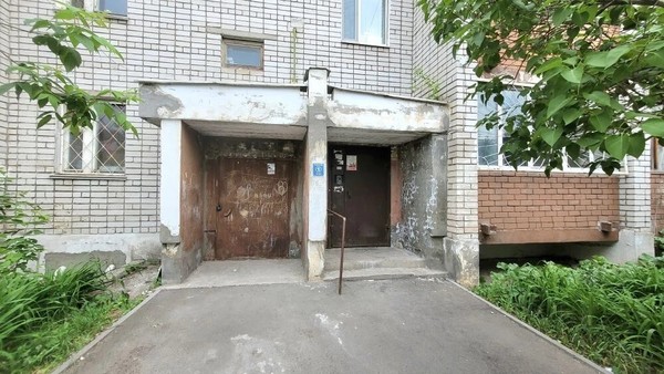 Продам двухкомнатную (2-комн.) квартиру, Заря ул, 5а, Казань г
