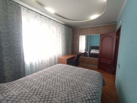 Продам двухкомнатную (2-комн.) квартиру, Зорге ул, 58Ак8, Ростов-на-Дону г