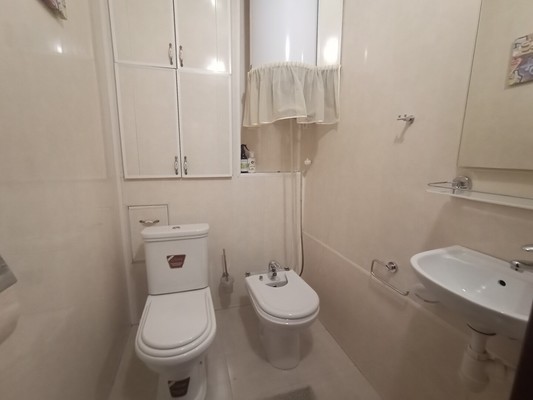 Продам двухкомнатную (2-комн.) квартиру, Зорге ул, 58Ак8, Ростов-на-Дону г