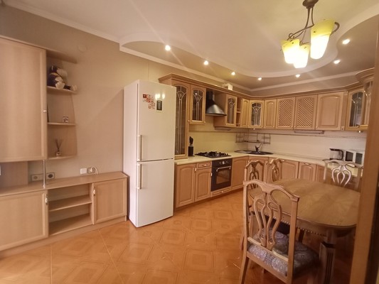 Продам двухкомнатную (2-комн.) квартиру, Зорге ул, 58Ак8, Ростов-на-Дону г