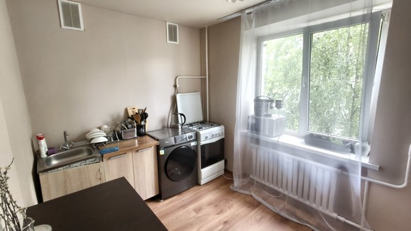 Продам однокомнатную (1-комн.) квартиру, Морозова ул, 30, Кропоткин г