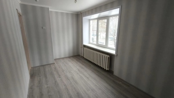 Продам двухкомнатную (2-комн.) квартиру, 1 мкр, 57, Кропоткин г