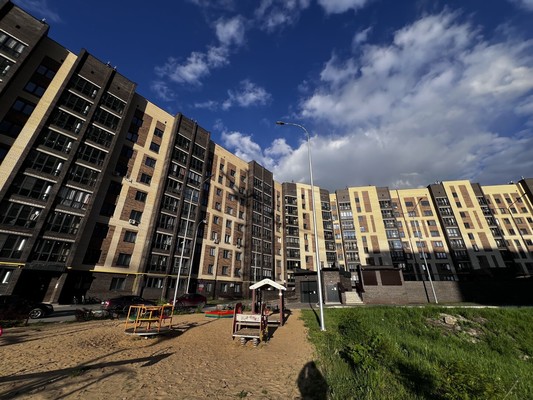 Продам трехкомнатную (3-комн.) квартиру, Кирова ул, 25, Йошкар-Ола г