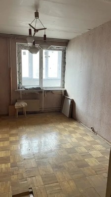Продам двухкомнатную (2-комн.) квартиру, Бирюлёвская ул, 15, Москва г
