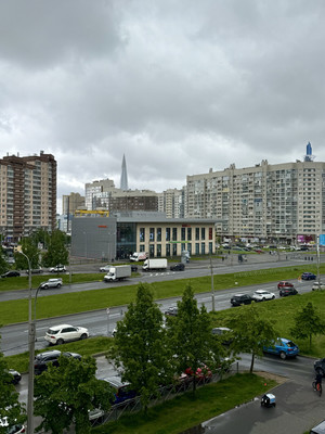 Продам двухкомнатную (2-комн.) квартиру, Оптиков ул, 37, Санкт-Петербург г