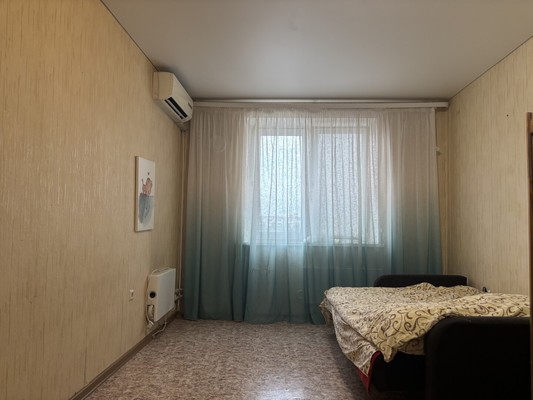 Продам однокомнатную (1-комн.) квартиру, Академика Завойского ул, 6, Казань г