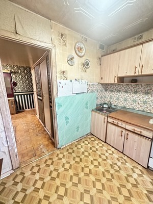 Продам двухкомнатную (2-комн.) квартиру, Заводская ул, 4, Вербилки рп