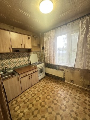 Продам двухкомнатную (2-комн.) квартиру, Заводская ул, 4, Вербилки рп