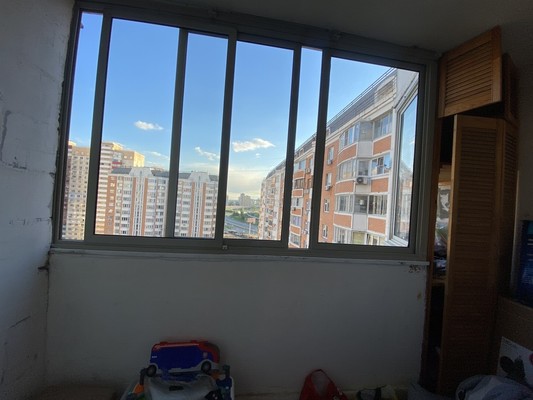 Продам трехкомнатную (3-комн.) квартиру, им. Зверева ул, 4, Красногорск г