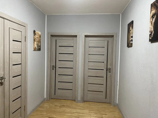 Продам трехкомнатную (3-комн.) квартиру, им. Зверева ул, 4, Красногорск г