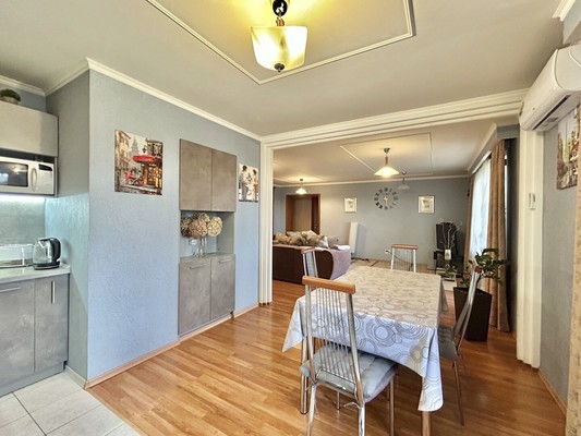 Продам трехкомнатную (3-комн.) квартиру, Калинина ул, 89, Пенза г