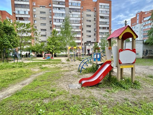 Продам трехкомнатную (3-комн.) квартиру, Калинина ул, 89, Пенза г