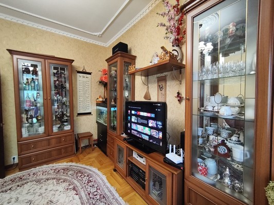 Продам многокомнатную квартиру, Мира ул, 49, Пенза г