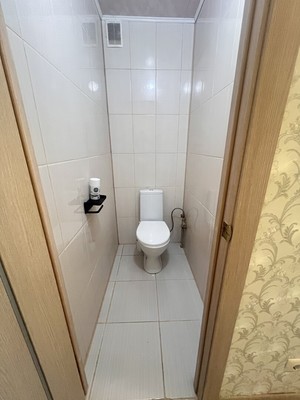 Сдам трехкомнатную (3-комн.) квартиру, Дзержинского ул, 168кг, Калининград г