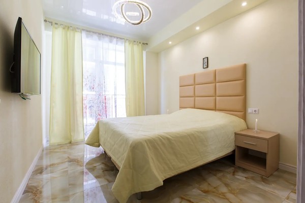 Продам двухкомнатную (2-комн.) квартиру, Черноморская (Хостинский р-н) ул, 6, Сочи г