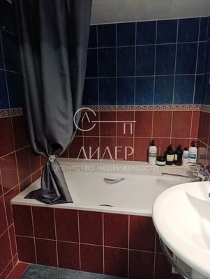 Продам трехкомнатную (3-комн.) квартиру, Вишневая ул, 20, Верхний Юрт с