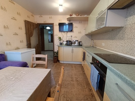 Продам двухкомнатную (2-комн.) квартиру, Ленина пр-кт, 65, Нижний Новгород г