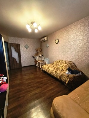 Продам двухкомнатную (2-комн.) квартиру, Ленина пр-кт, 65, Нижний Новгород г