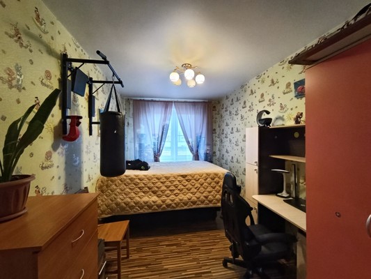 Продам двухкомнатную (2-комн.) квартиру, Ленина пр-кт, 65, Нижний Новгород г