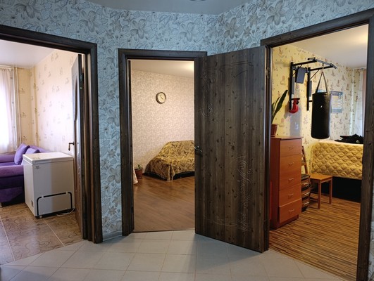 Продам двухкомнатную (2-комн.) квартиру, Ленина пр-кт, 65, Нижний Новгород г