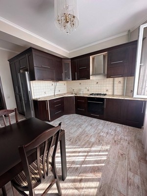 Продам двухкомнатную (2-комн.) квартиру, Севастопольский (Центральный р-н) пер, 3/1, Сочи г