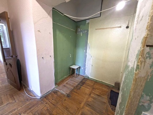 Продам двухкомнатную (2-комн.) квартиру, Октябрьская ул, 14, Тихорецк г