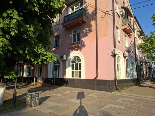 Продам двухкомнатную (2-комн.) квартиру, Октябрьская ул, 14, Тихорецк г
