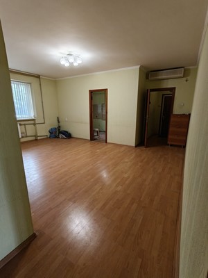 Продам трехкомнатную (3-комн.) квартиру, 2-й им. Айвазовского проезд, 14, Краснодар г
