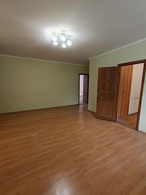 Продам трехкомнатную (3-комн.) квартиру, 2-й им. Айвазовского проезд, 14, Краснодар г