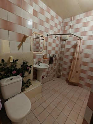 Продам трехкомнатную (3-комн.) квартиру, 2-й им. Айвазовского проезд, 14, Краснодар г