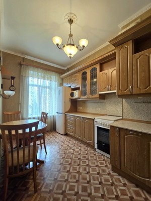 Продам трехкомнатную (3-комн.) квартиру, Шпалерная ул, 30, Санкт-Петербург г