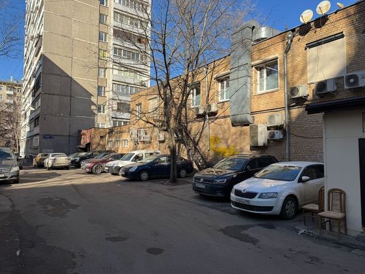 Сдам торговое помещение 388 м2, Бочкова ул, 3, Москва г